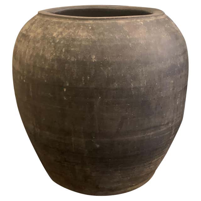 Antique Large Scale Terracotta Pot at 1stDibs | terracotta ollas for sale