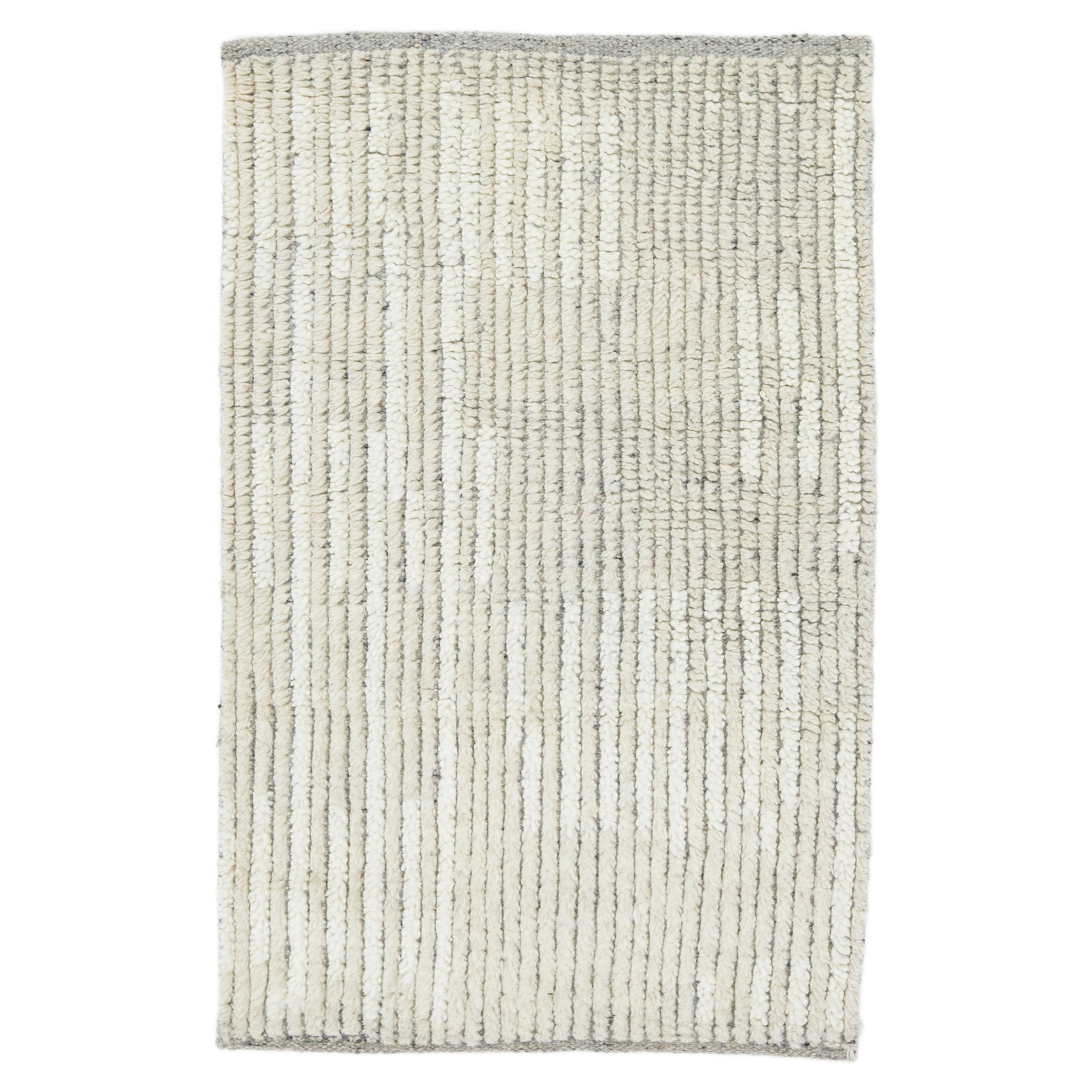 Tapis en laine ivoire moderne de style marocain fait à la main et personnalisé