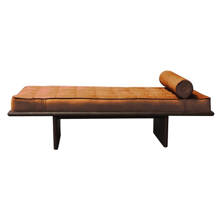 Frederic Daybed by Collector For Sale at 1stDibs