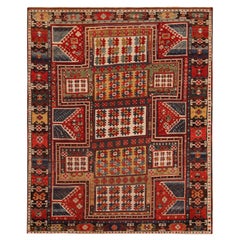 Magnifique tapis caucasien ancien Sewan Kazak de 5'10" x 7'6"