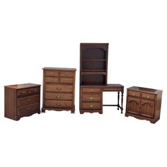 Retro Dixie Furniture Saybrook Maple Bedroom Set