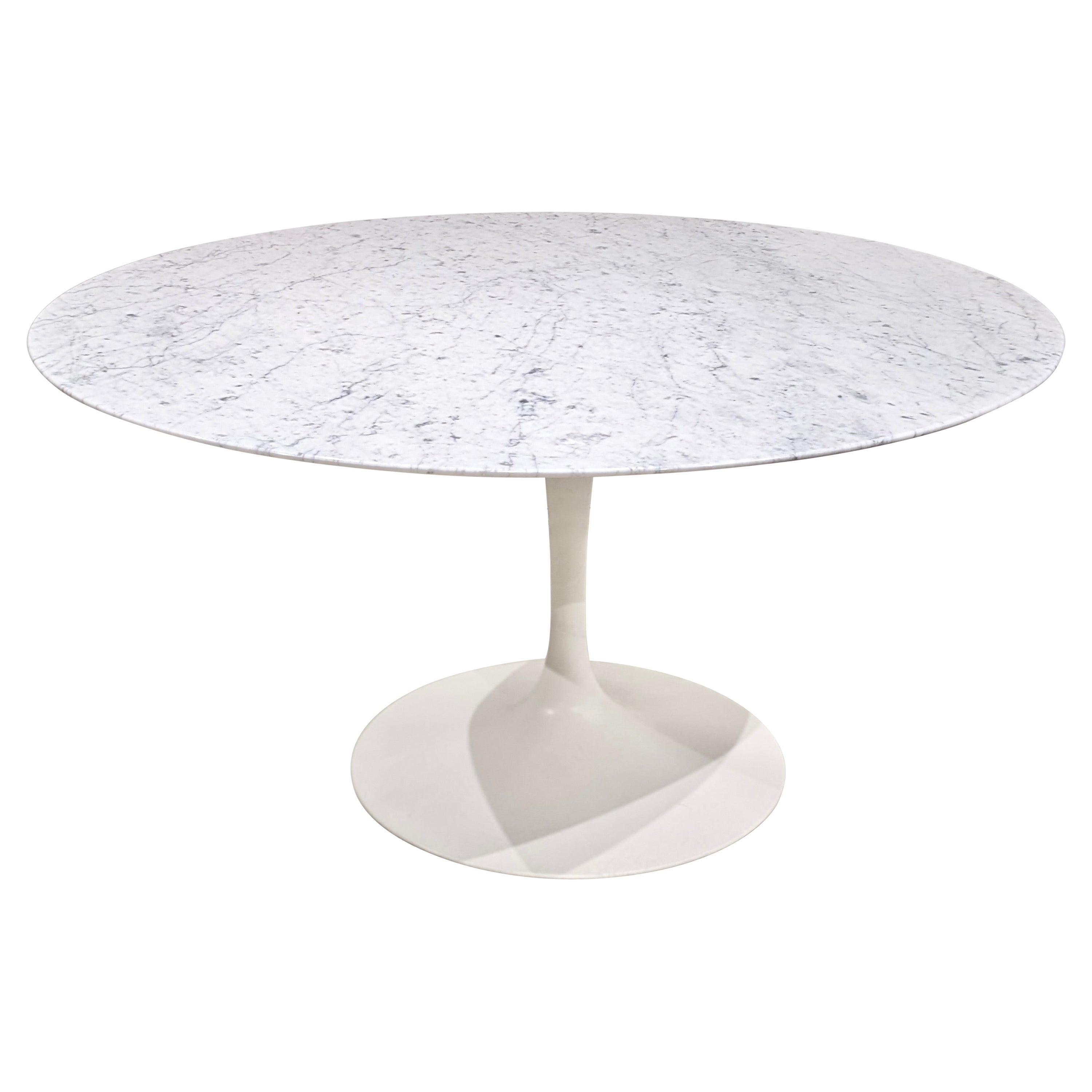 Rare TeaHeight Pedestal Table by Eero Saarinen for Knoll at 1stDibs