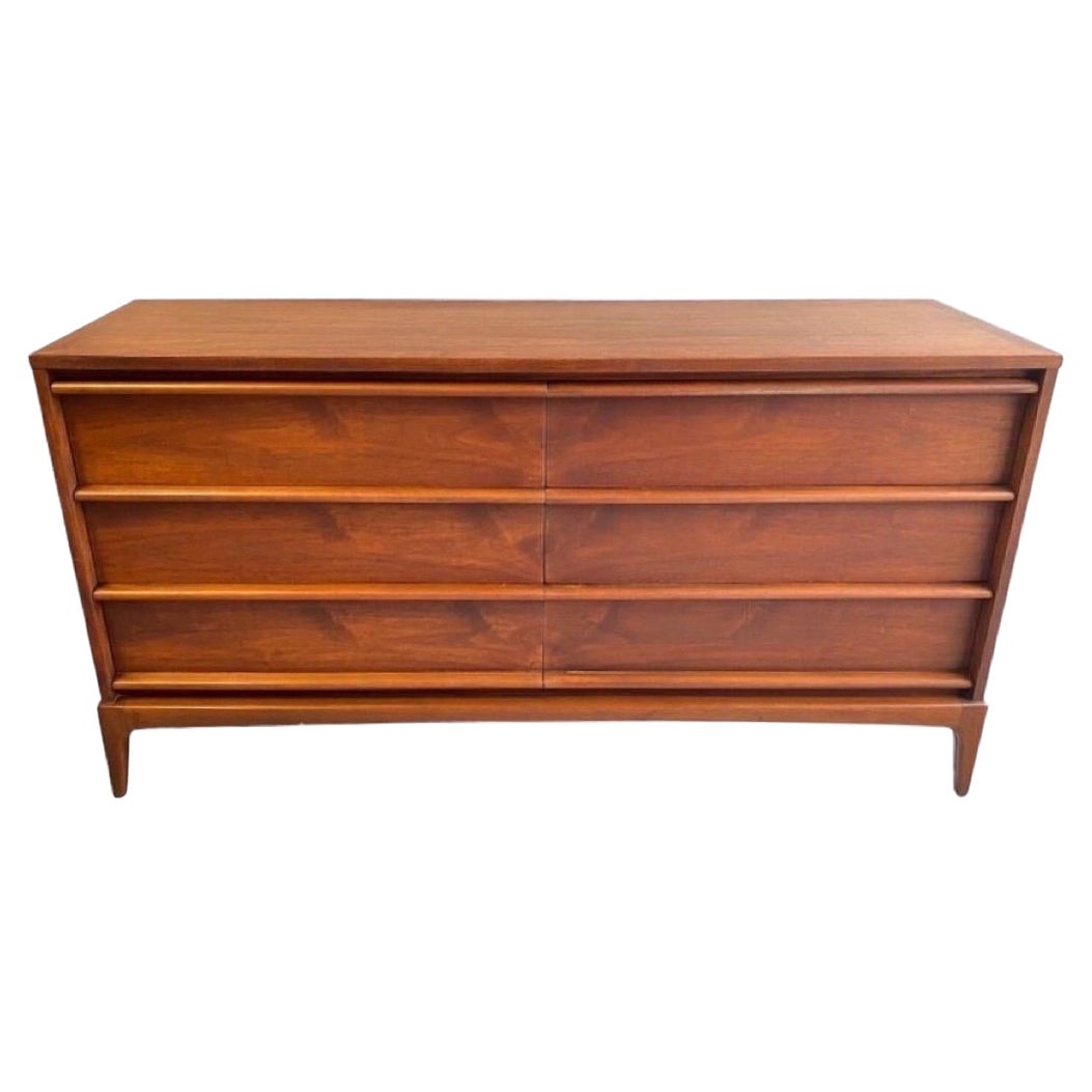 Vintage Mid-Century Modern Lane Walnut Dresser Cabinet Storage Drawers