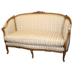 Fine Quality Carved French Louis XV Settee Sofa, Circa 1940s