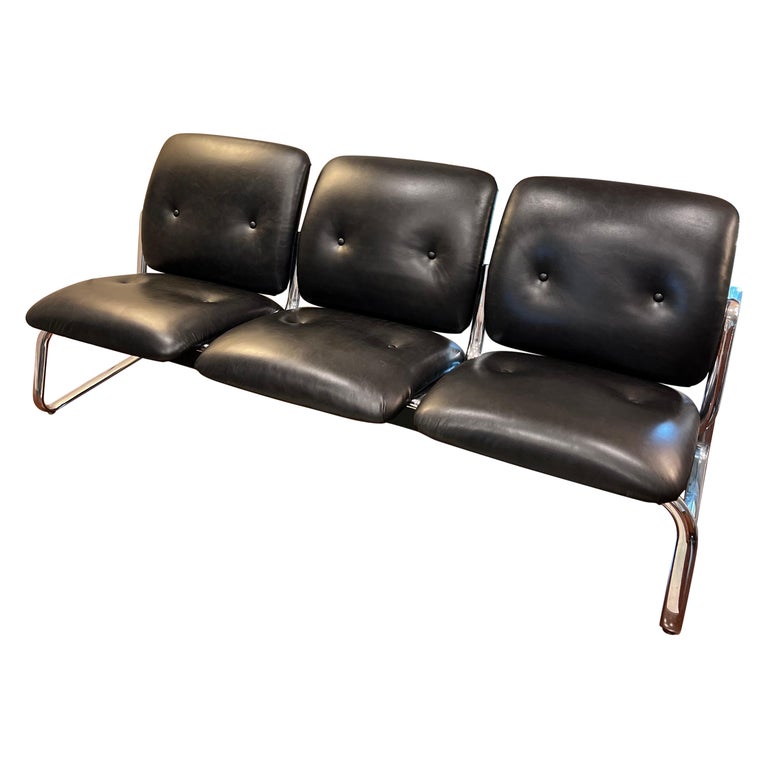 Vintage Mid-Century Modern Bauhaus Steelcase Black Leather Tandem Sofa For Sale