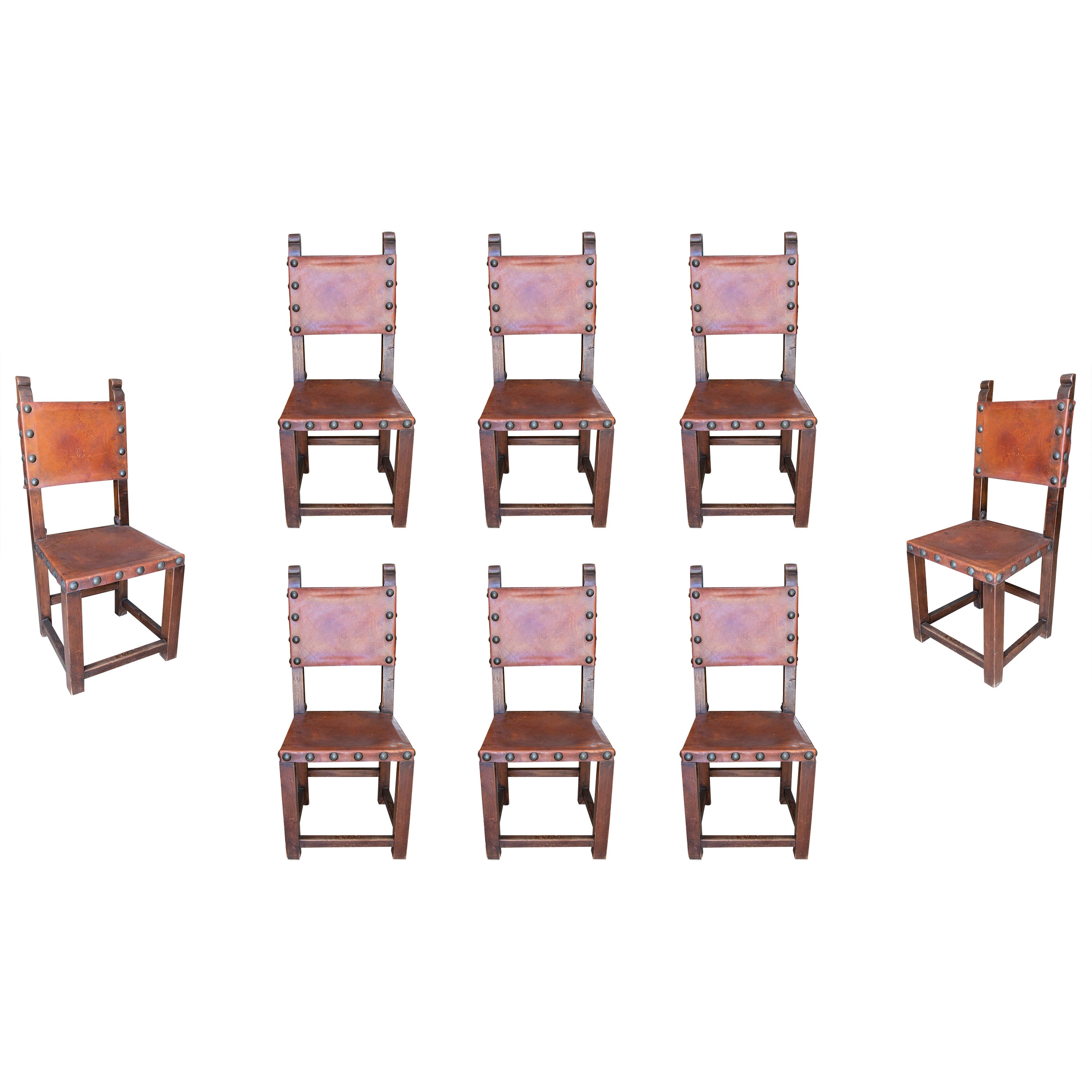 Set von acht handgefertigten Stühlen aus Holz und Leder mit Nieten