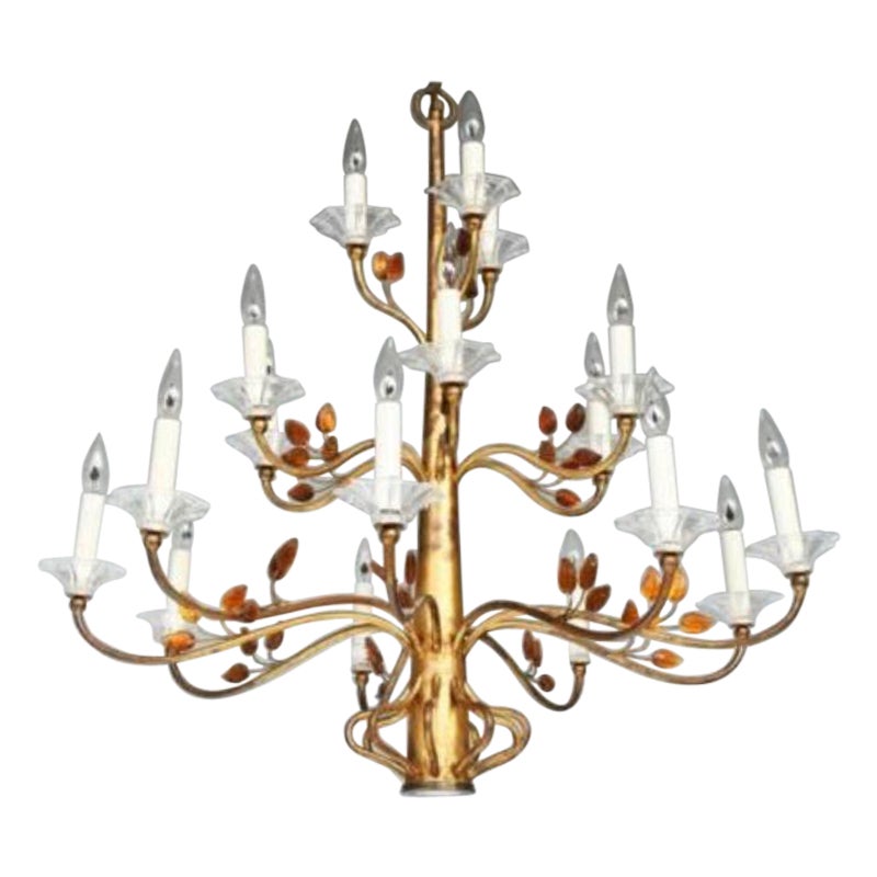 Chandelier 16 Lights 1940 Style Gilded Metal and Glass Paste For Sale