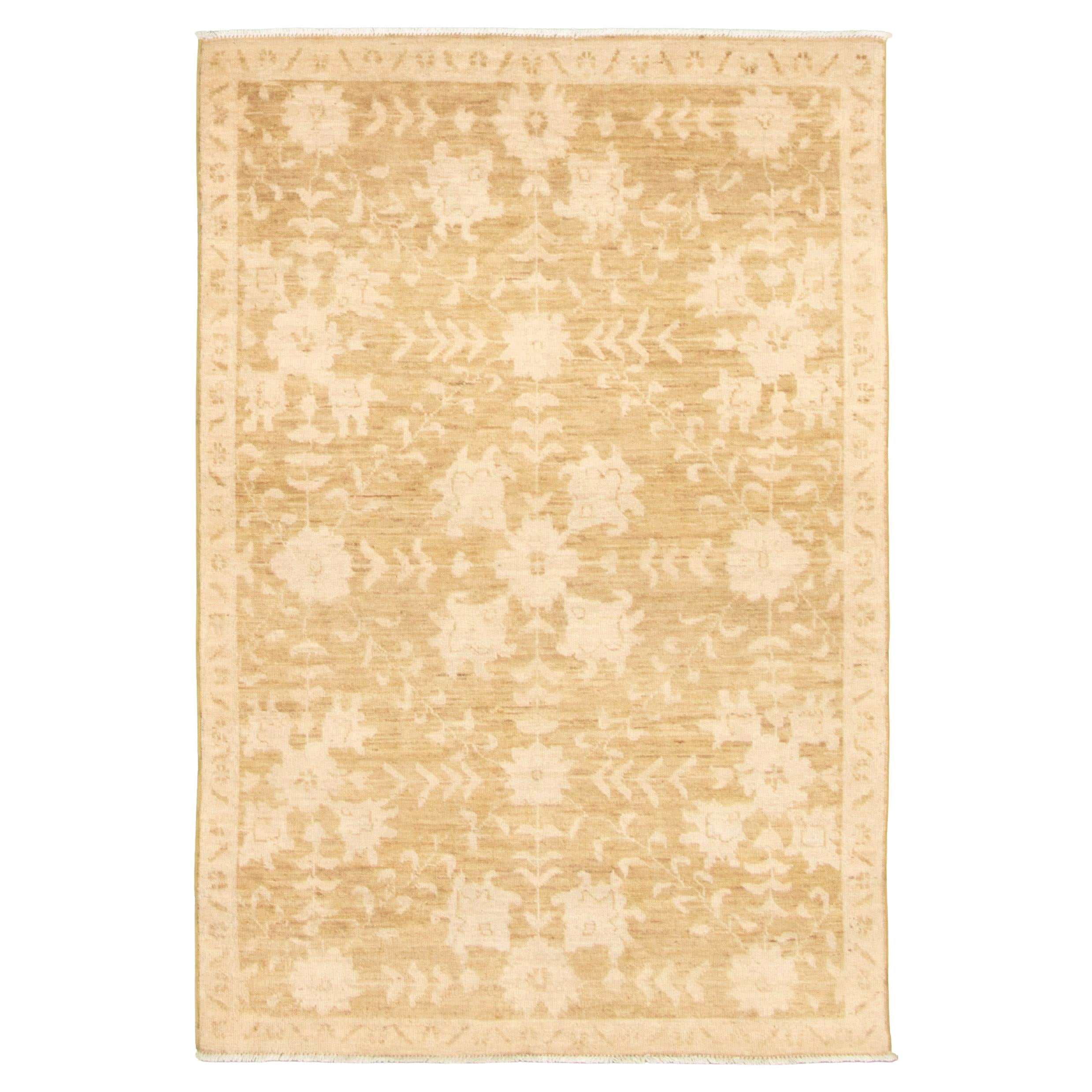 Fine Wool, Hand-Knotted Persian Oushak Rug, Neutral, 4' x 6' For Sale