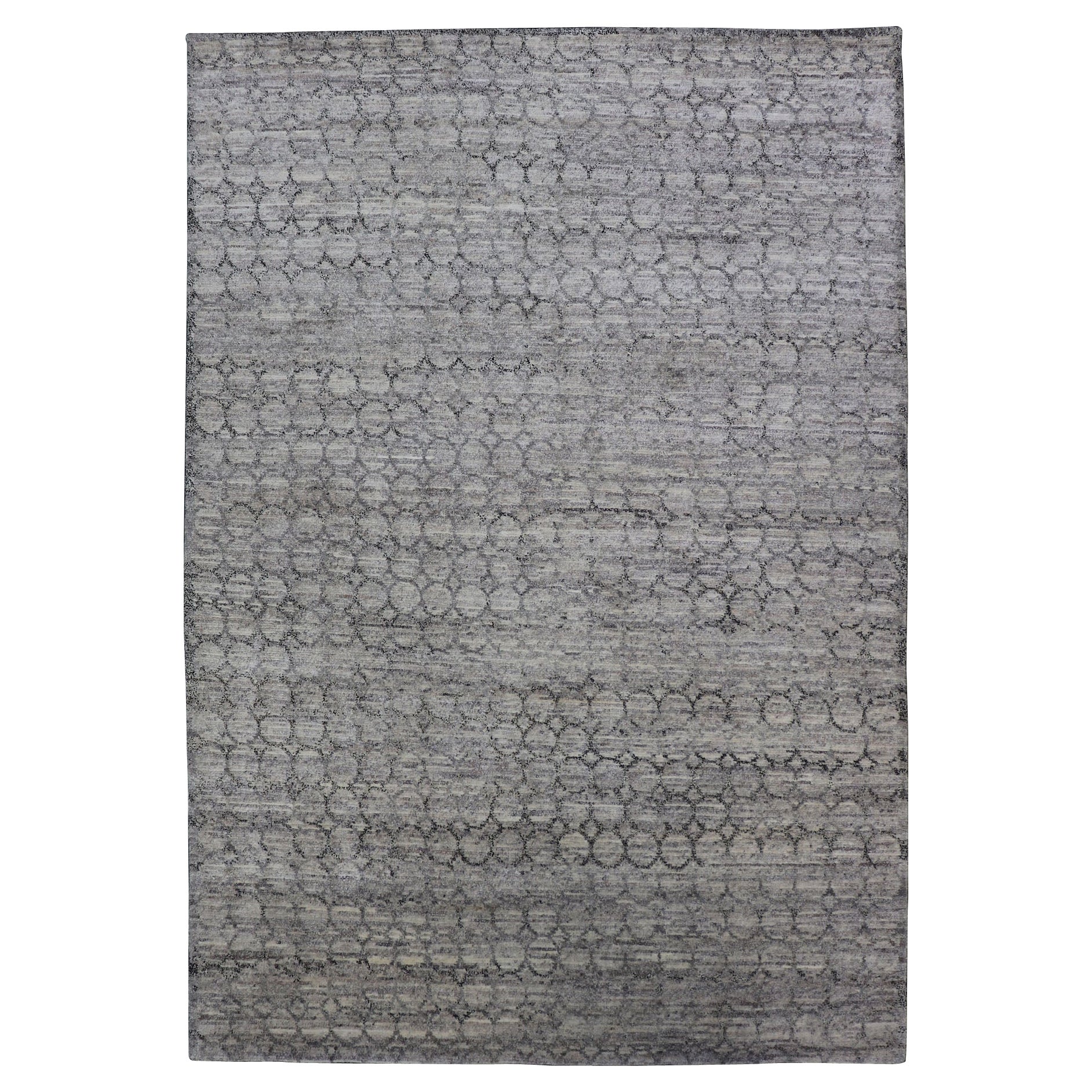 Light Grey Modern Rug with All-Over Chain Design in Dark Grey