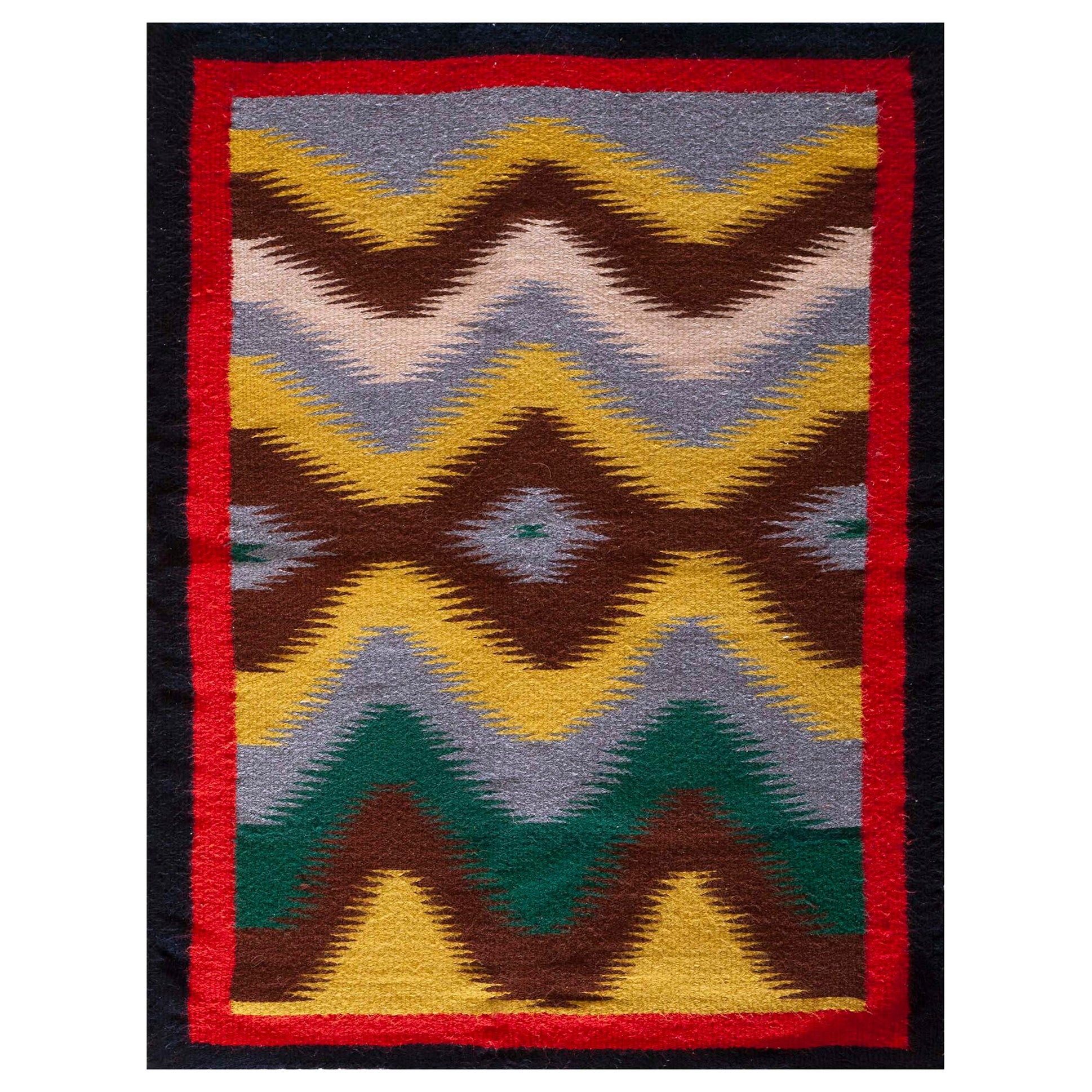 Amerikanischer Navajo-Teppich aus der Mitte des 20. Jahrhunderts ( 2' 3'' x 3' 3'' - 68 x 99) 