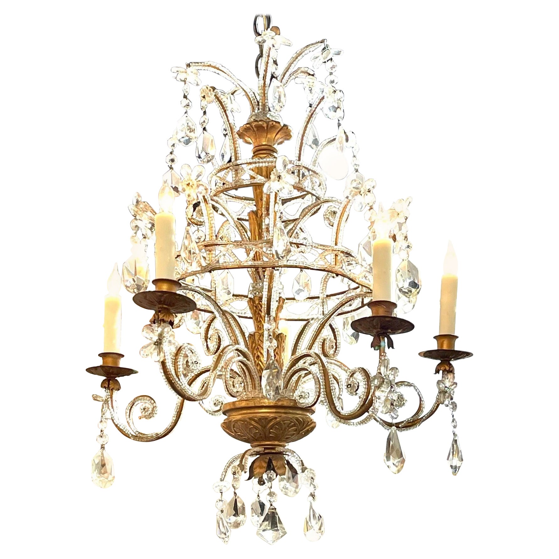 Vintage Italian Carved and Giltwood Beaded Crystal Chandelier For Sale