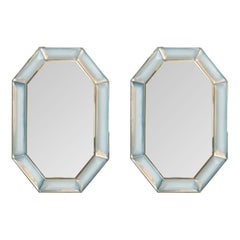 Par de espejos octogonales a medida de cristal de Murano opalino iridiscente, en stock
