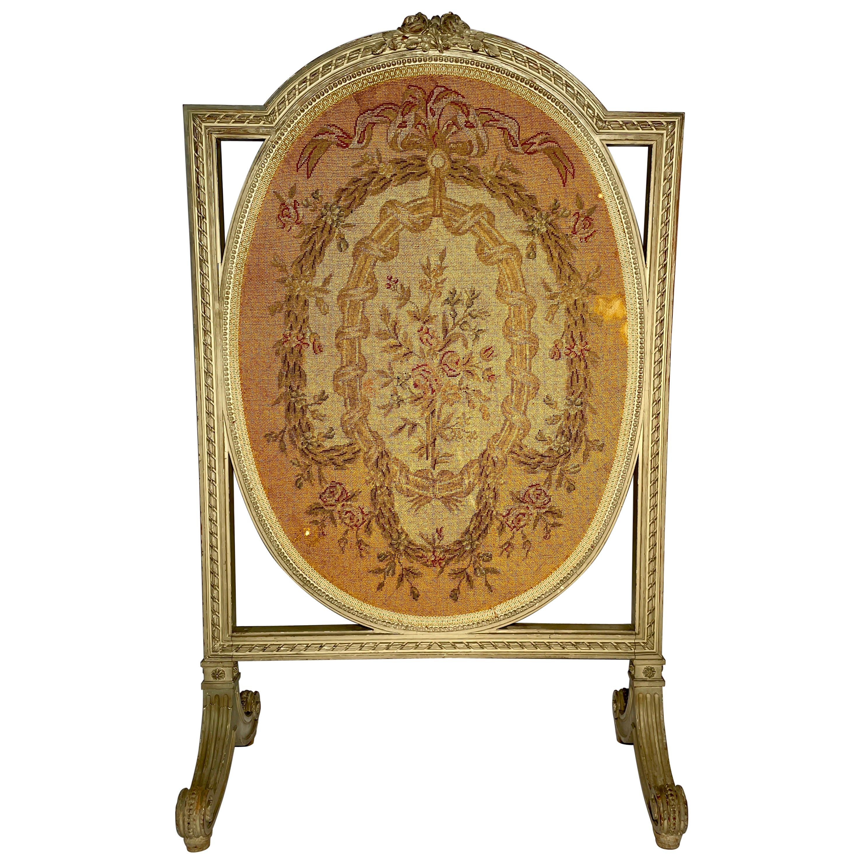 Antiker französischer Kaminschirm mit Gobelinstickerei im Louis-XVI-Stil, um 1850-1860. im Angebot