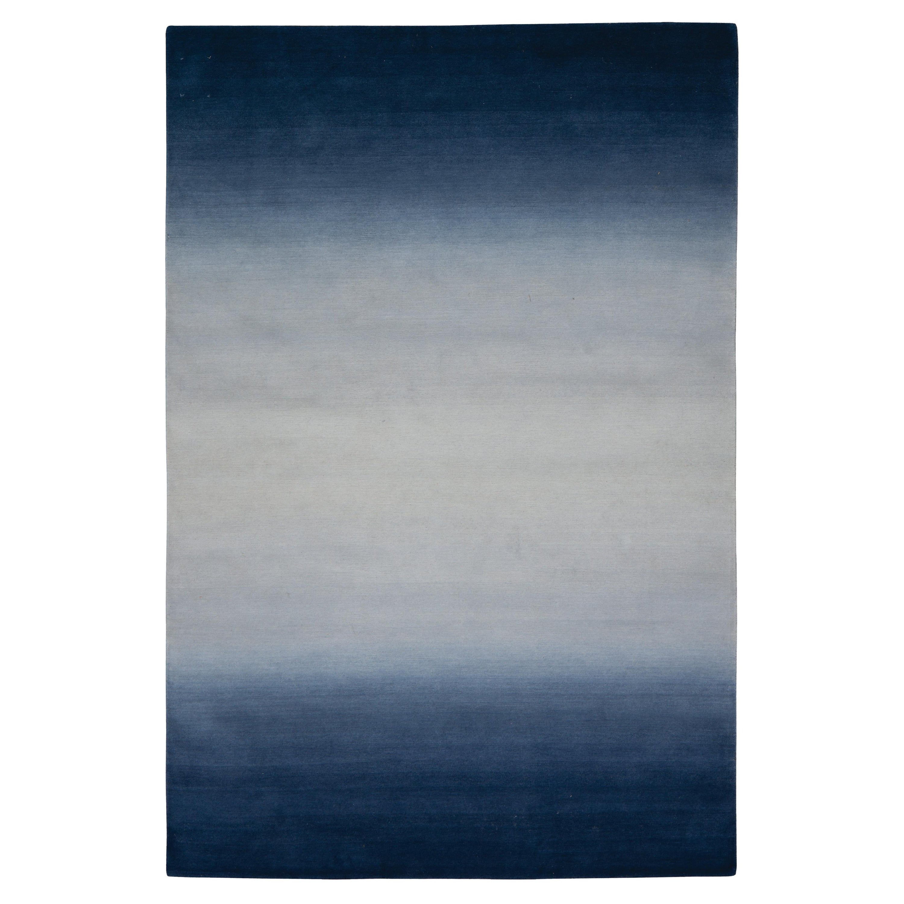 Dippy Moonlight Hand-knotted Ombre Rug For Sale