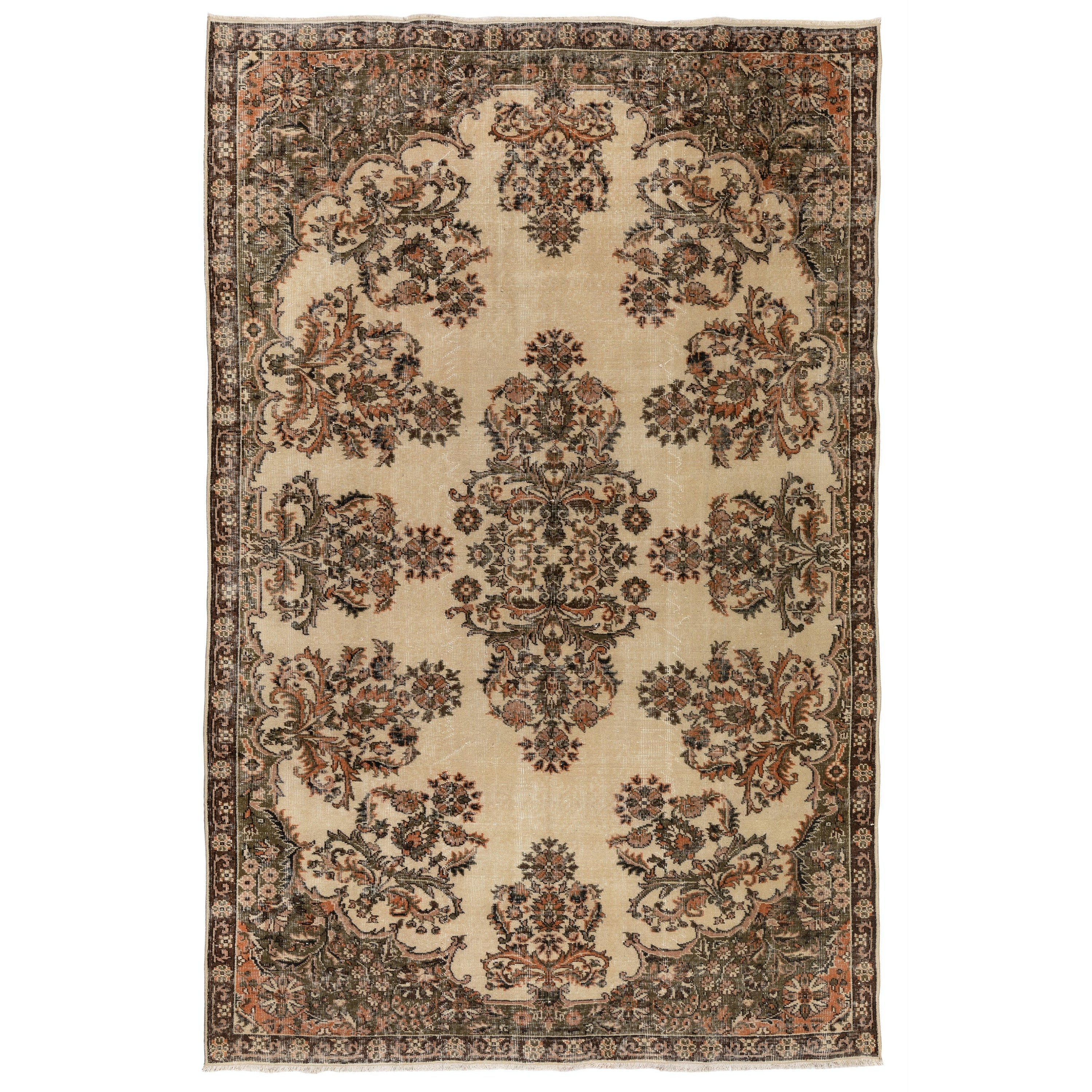 7x10 Ft Floral Garden Design Vintage Rug, Handmade Anatolian Carpet in Beige (tapis anatolien fait main en beige) en vente