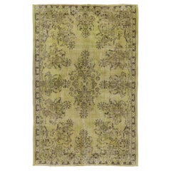 Retro 6.6x10.2 Ft Light Green Carpet for Modern Homes. Floral Garden Design Area Rug