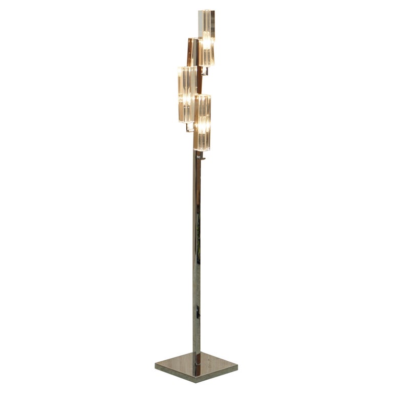 Wofi Leuchten Chrome Floor Standing Lamp with Lovely Light Covers For Sale