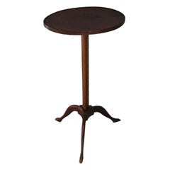Small Tripod Pedestal Table in Walnut, 1900