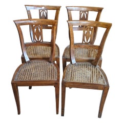 Set of 4 Louis XVI Chairs in Walnut and Vienna Straw, Late 18th Century