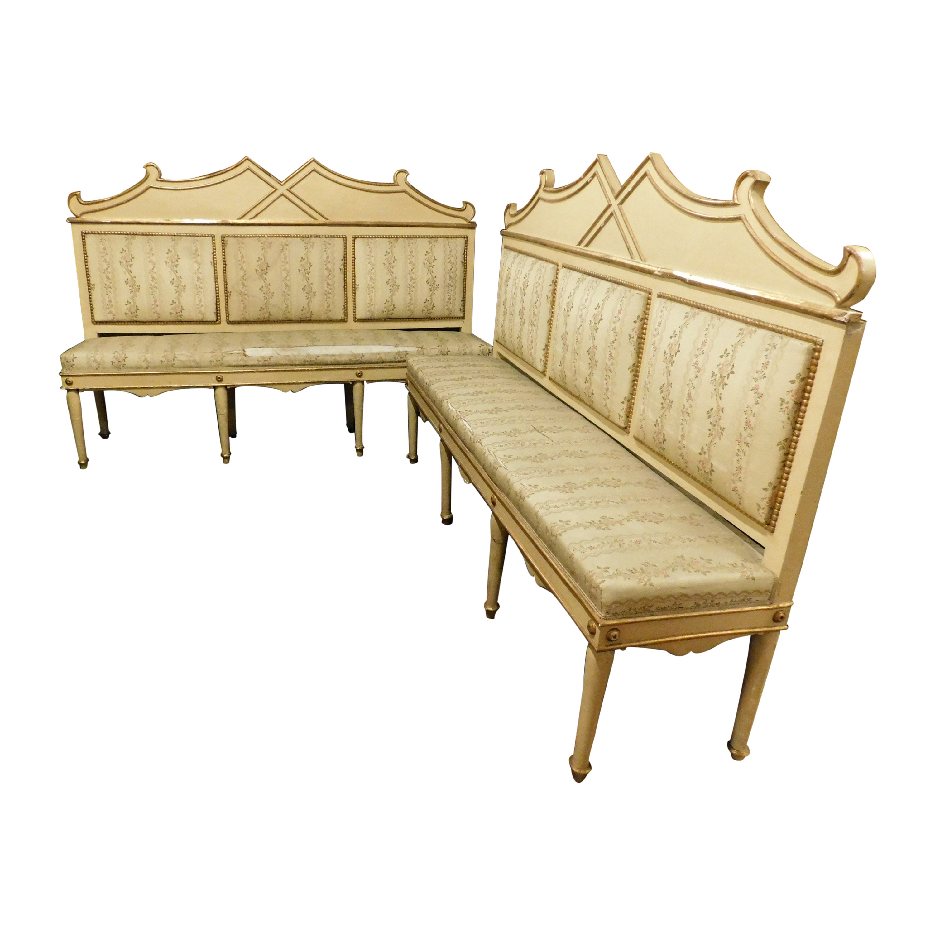 Pair of Vintage Lacquered and Gilded Benches, Early 20th Century, Italy For Sale