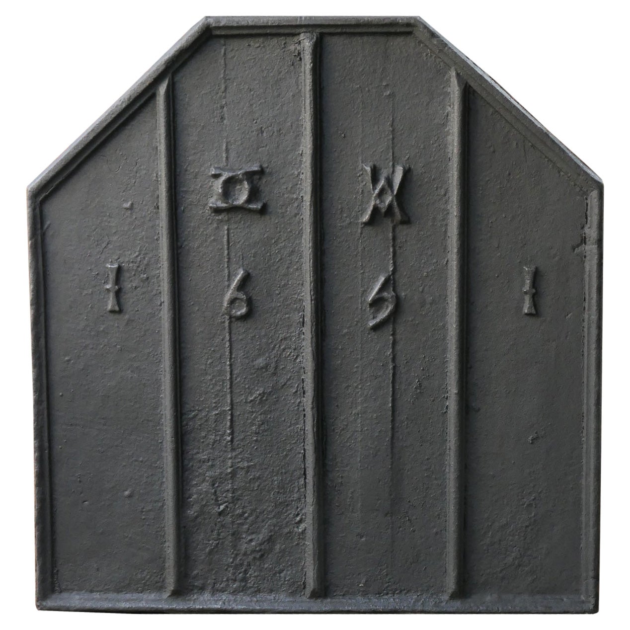 Französischer Wappenmantel im Louis XIII.-Stil „ Wappen“ Kaminschirm/Rückenplash