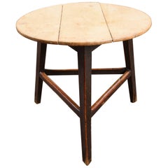 Antique Circular Crubbed Maple-Top Cricket Table, English, Early 19th Century