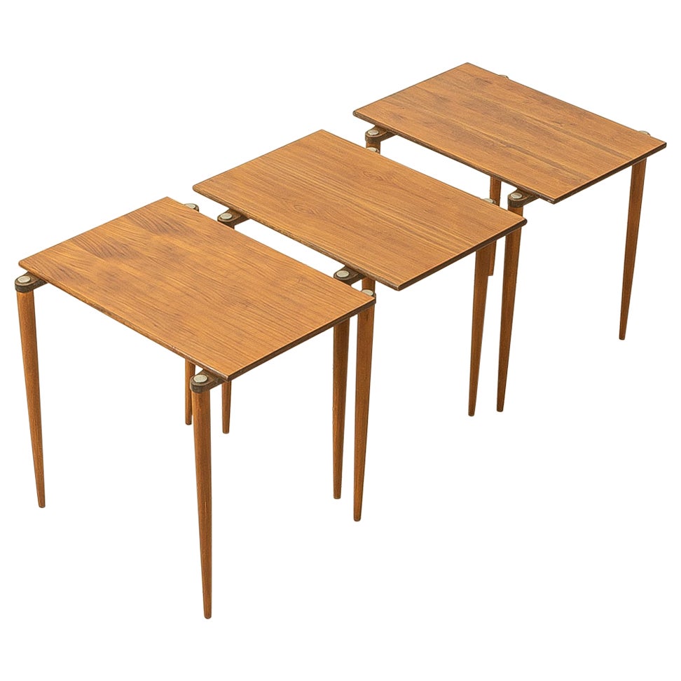 Opal Möbel Nesting Tables in Walnut, 1960s, Made in Germany For Sale