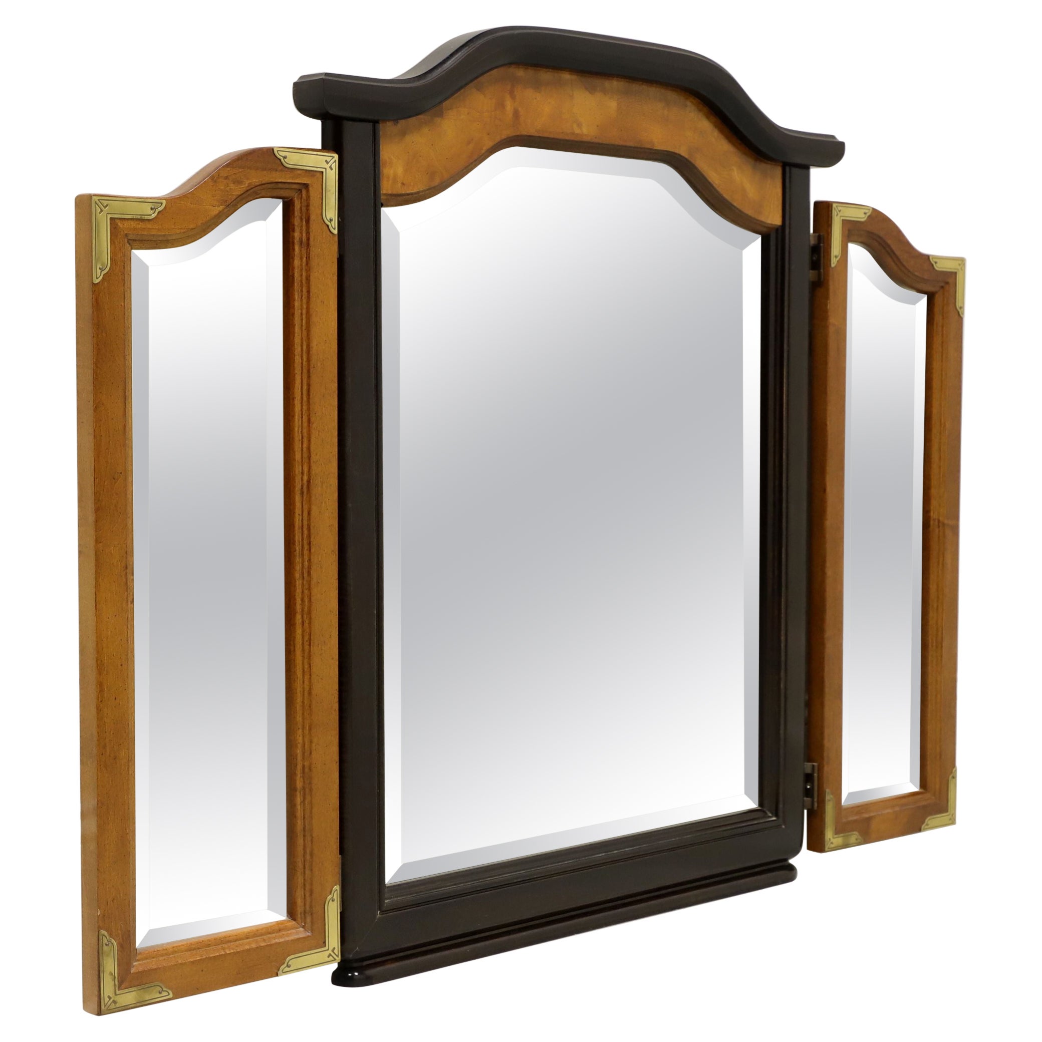 BROYHILL PREMIER Chinoiserie Ming Style Tri-Fold Dresser Mirror For Sale