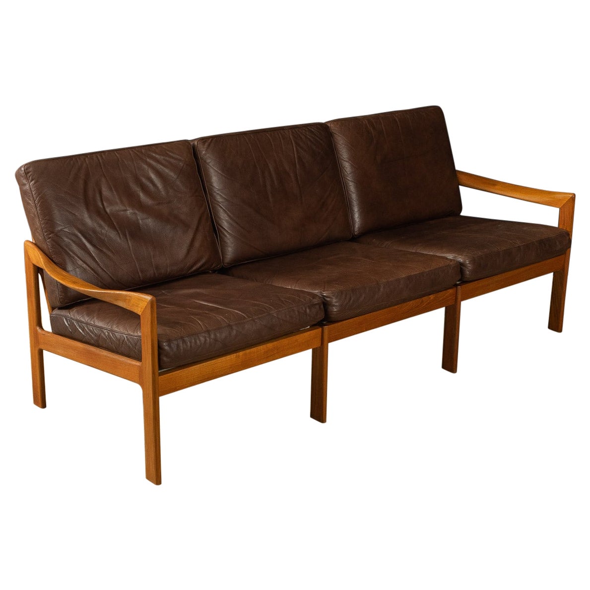 Sofa from the 1960s Designed by Illum Wikkelsø, Made in Denmark For Sale