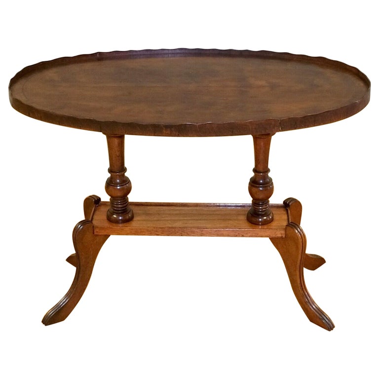 Antique Regency Style Oval Yew Wood Pie Crust Edge Coffee Table on