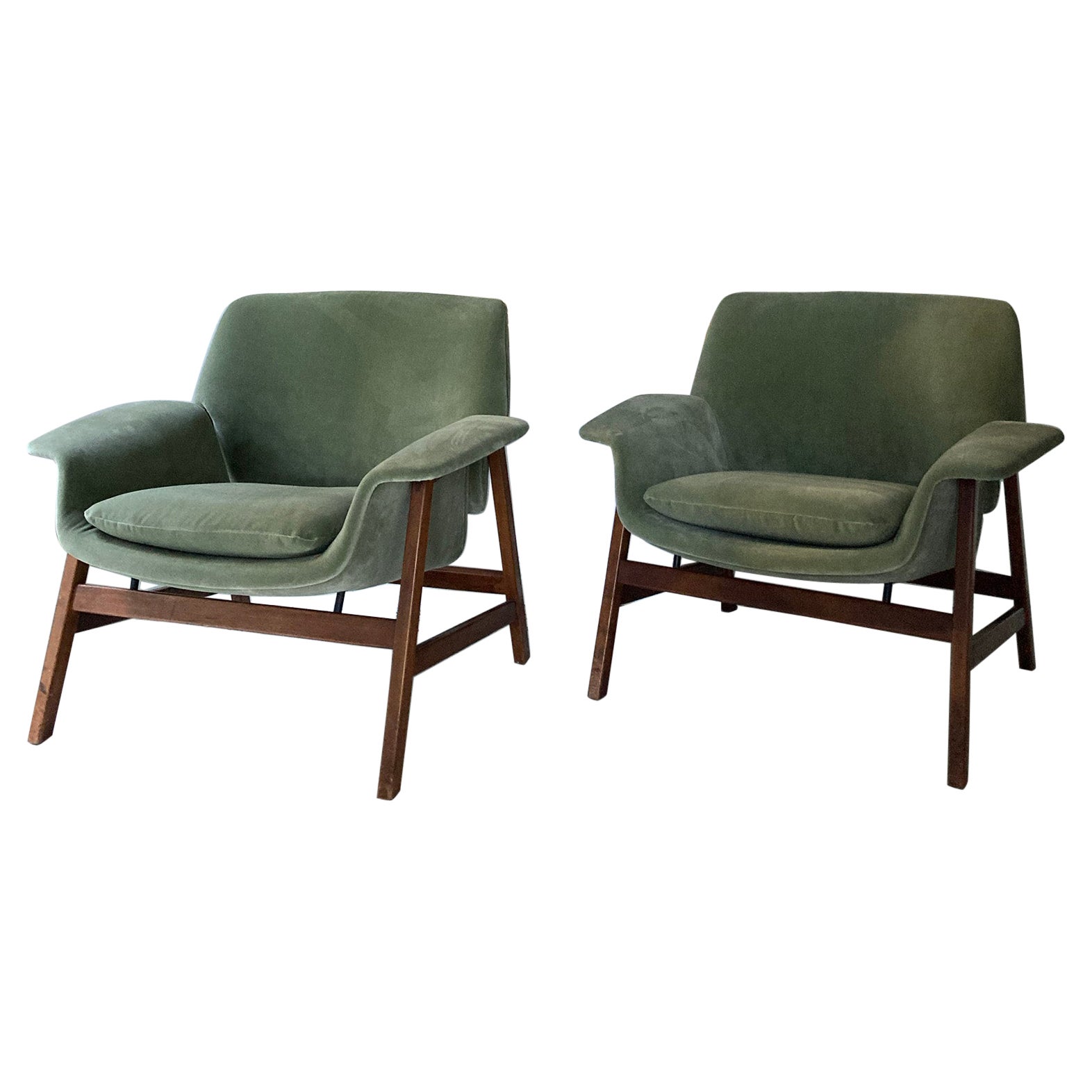 Mid Century Couple of G. Frattini Green Armchairs Mod.849 for Cassina Italy 1956 For Sale
