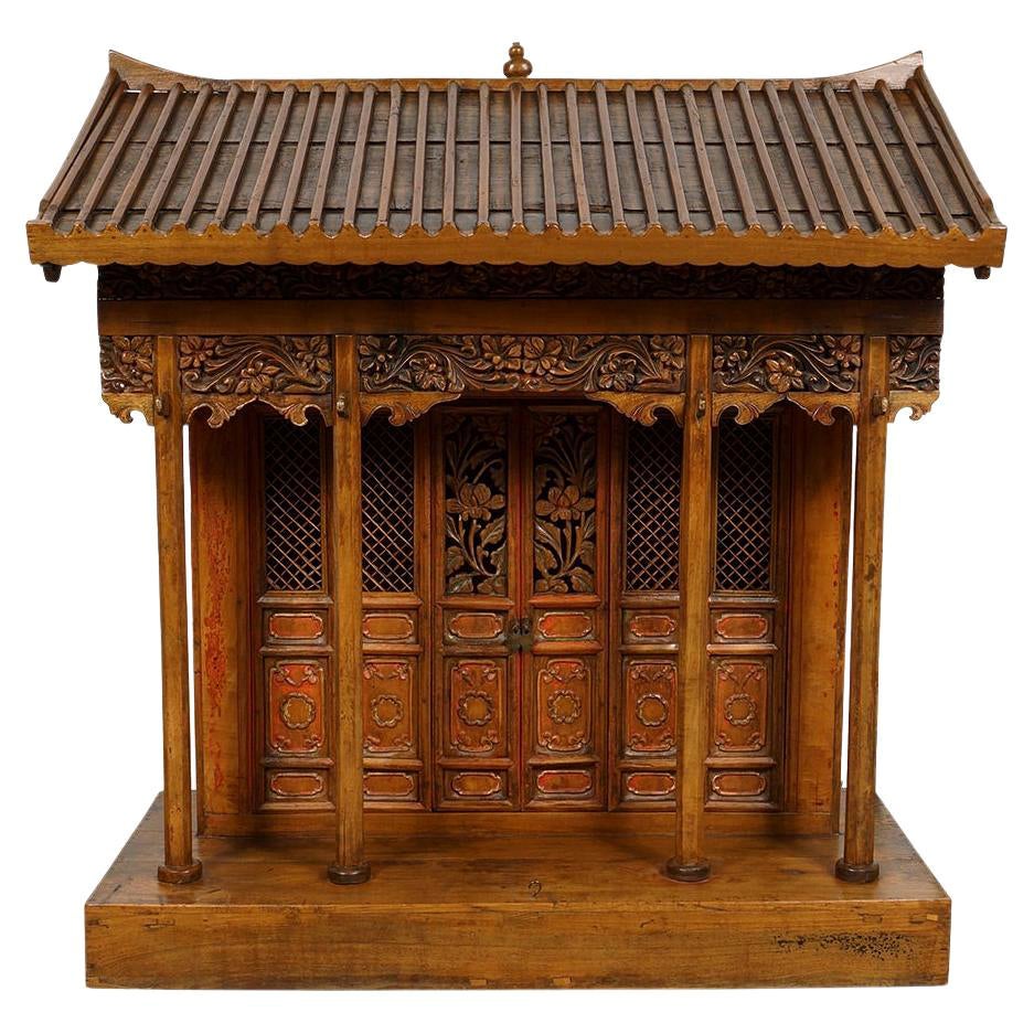 Antiker chinesischer geschnitzter Holz-Altar/Buddha-Haus/Shrine aus dem 19. Jahrhundert