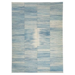 Minimalistischer persischer Mazandaran Flachgewebe-Teppich aus blauer Wolle
