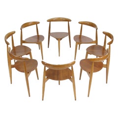 Set of 8 Model FH 4103“Heart” Chairs by Hans Wegner for Fritz Hansen, circa 1966