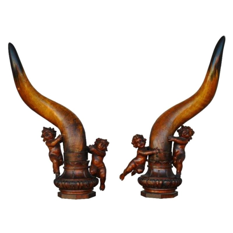 Pair of 19th Century Baby Sculptures For Sale
