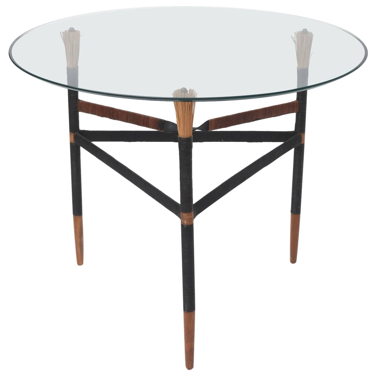 Rohe Noordwolde Iron and straw table For Sale