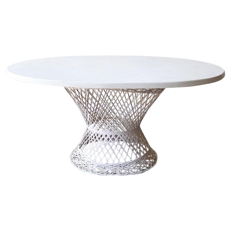 Mid Century Modern Russell Woodard Spun Fiberglass Dining Table For