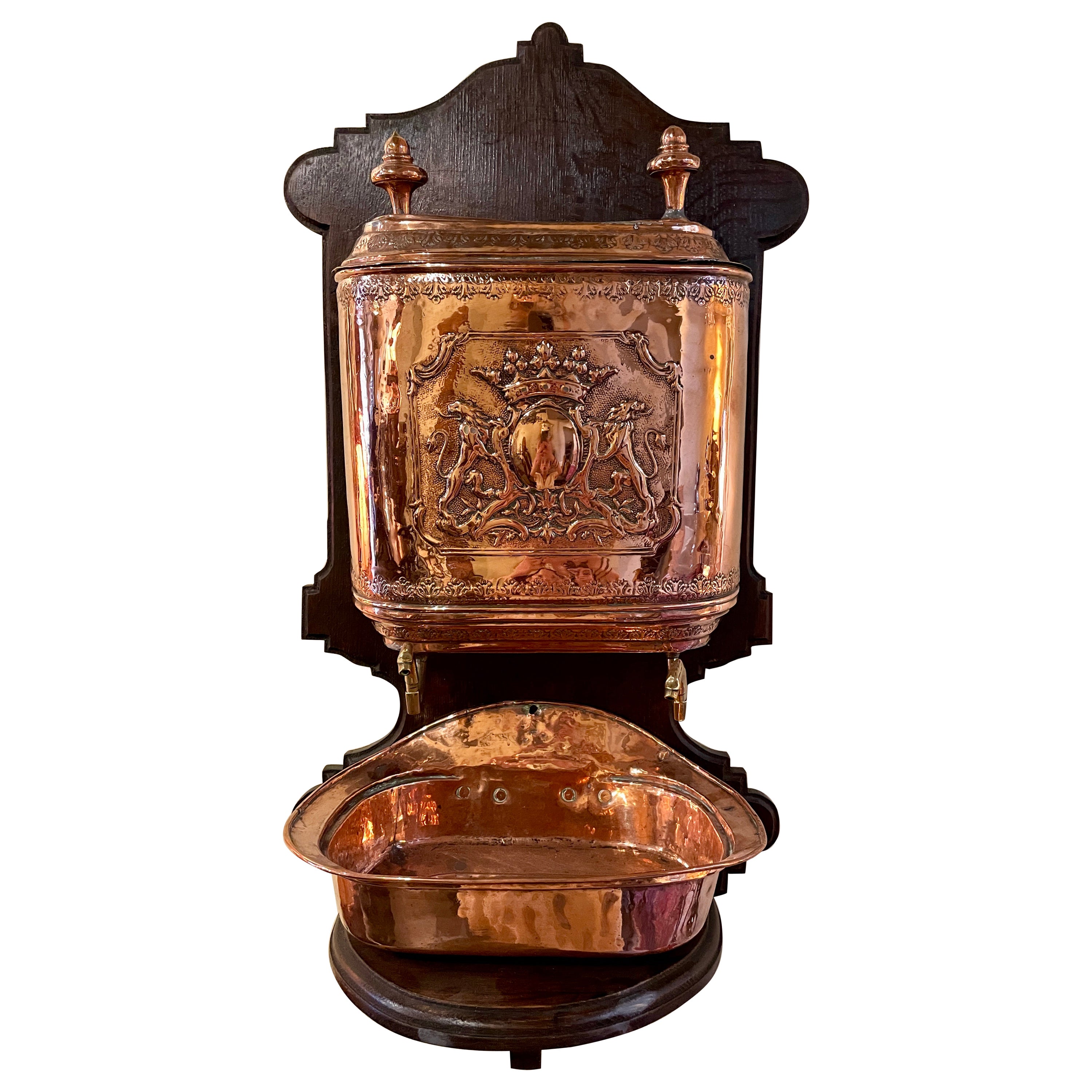 Antique French Wall-Mounted Copper Lavabo, Circa 1860-1880 For Sale