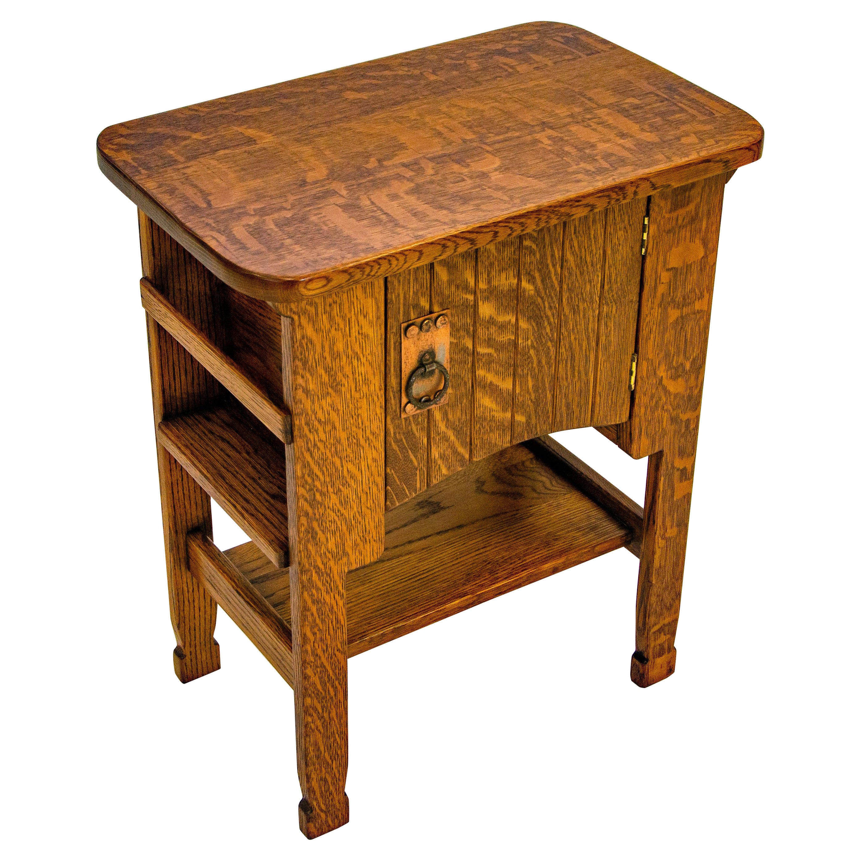 Arts and Crafts Small End Table, Nightstand, Quarter Sawn Oak