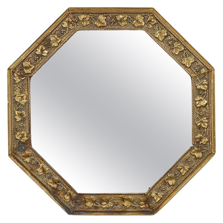 Miroir octogonal en laiton Arts & Crafts en vente