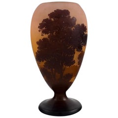 Émile Gallé (1846-1904), France. Rare vase in mouth blown art glass.