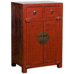 19. Qing Dynasty Rotlack Kabinett mit Türen und Schubladen