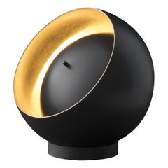 Francesca Borelli, Tischlampe „Eva“ aus schwarzem Metall von Oluce