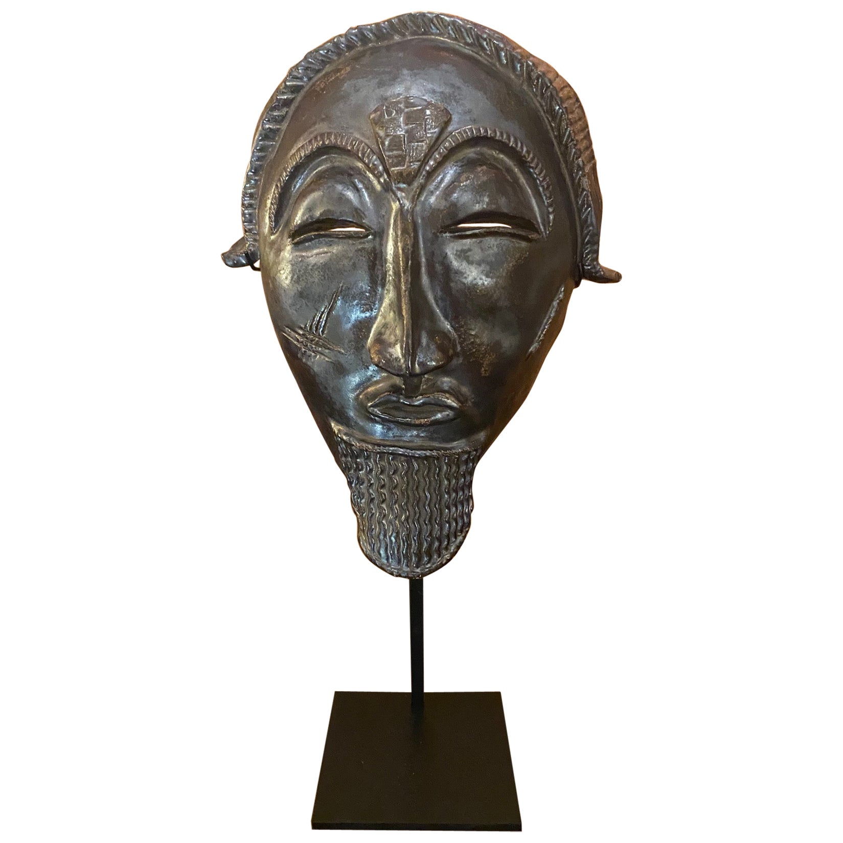 Masque en céramique, Anonymous, France, années 1960 en vente