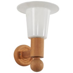 Uno Kristiansson, Wall Light, Pine, Acrylic, Sweden, 1960s