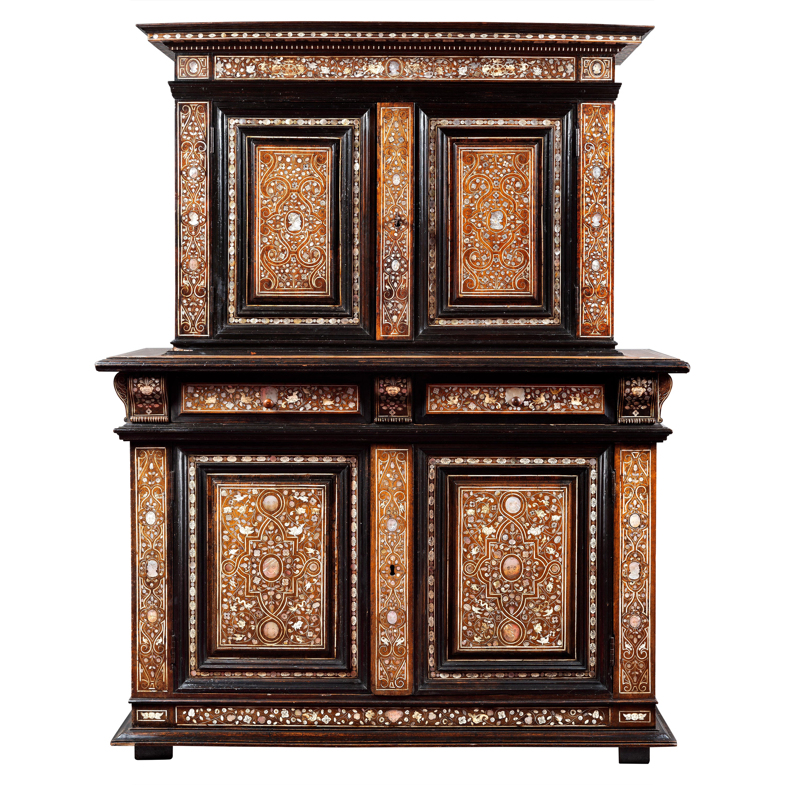 Important Renaissance Cabinet with Mother-of-pearl Inlays