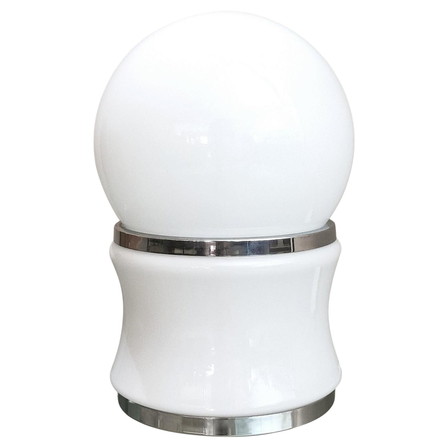 Milk Glass Furniture 828 For Sale at 1stDibs milk glass table, milk