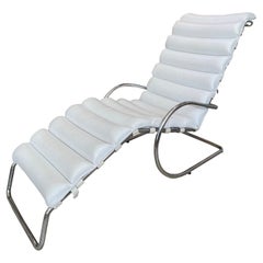 Chrome and White Leather Chaise Style of Milo Baughman