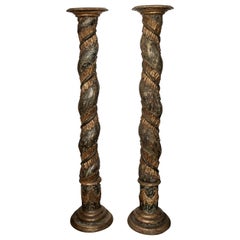 Pareja de pedestales de columna italianos de mármol de imitación del siglo XVIII