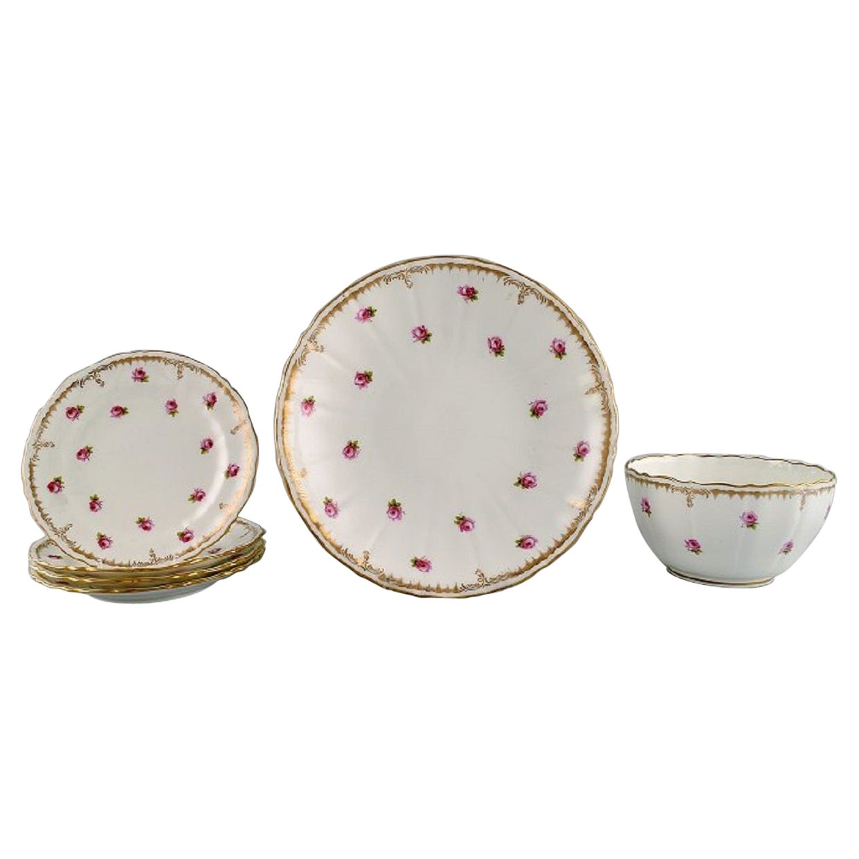 Mintons, England, Dish, Bowl and Four Plates in Hand-Painted Porcelain